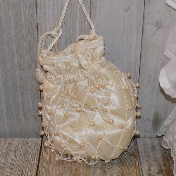 HAND BAG FAUX PEARLS OFF WHITE  WEDDING EVENING OUT - Picture 3 of 7